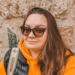 Екатерина Липатова
